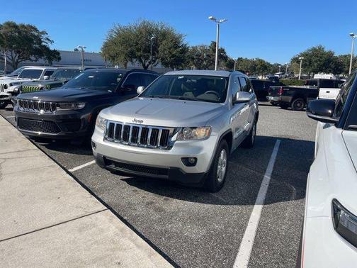 2011 Jeep Grand Cherokee Laredo