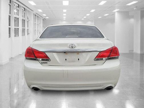 2011 Toyota Avalon Limited