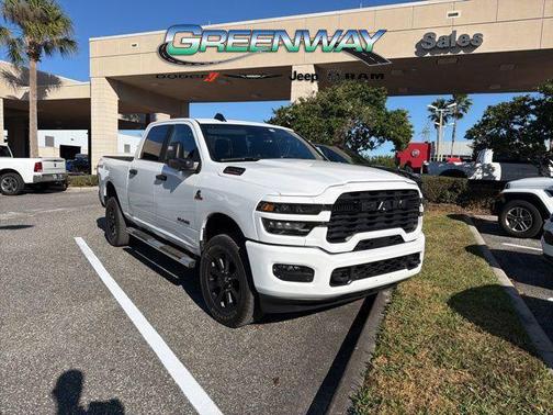 2025 RAM 2500 Big Horn Crew Cab 4x4 6'4' Box