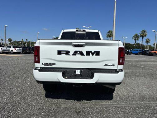 2025 RAM 2500 Laramie Crew Cab 4x4 6'4' Box