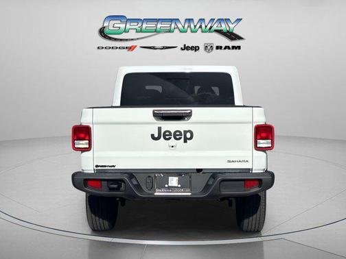 2026 Jeep Gladiator Sahara 4x4