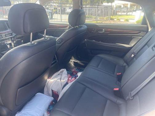 2015 Hyundai Equus Signature