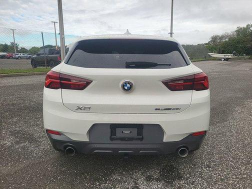 2022 BMW X2 sDrive28i
