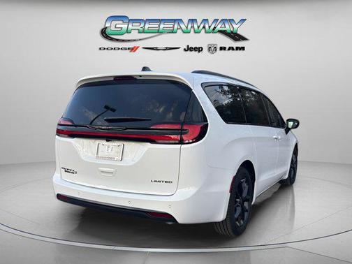 2026 Chrysler Pacifica Limited