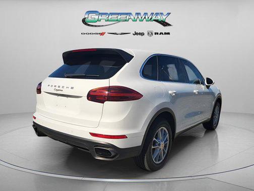 2016 Porsche Cayenne Cayenne