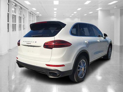 2016 Porsche Cayenne Cayenne