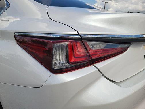2020 Lexus ES 350 Base