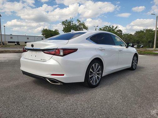 2020 Lexus ES 350 Base
