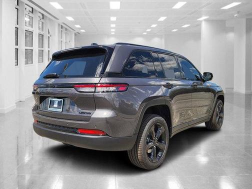 2025 Jeep Grand Cherokee Limited X