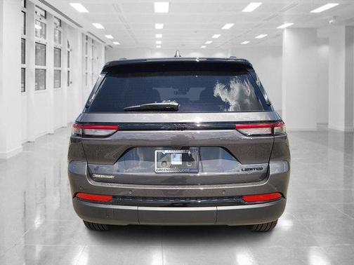 2025 Jeep Grand Cherokee Limited X
