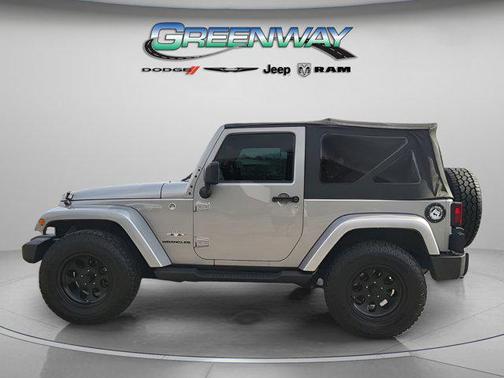 2017 Jeep Wrangler Sahara