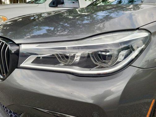 2018 BMW 750 I