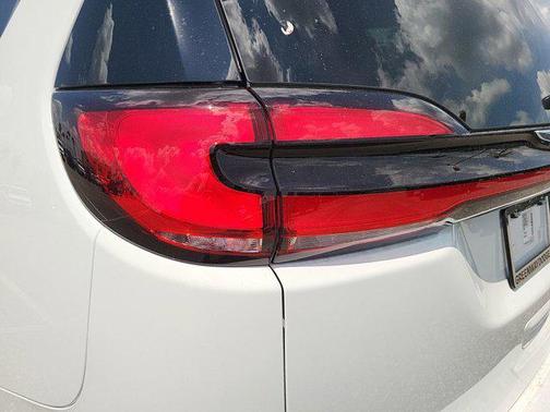 2025 Chrysler Pacifica L
