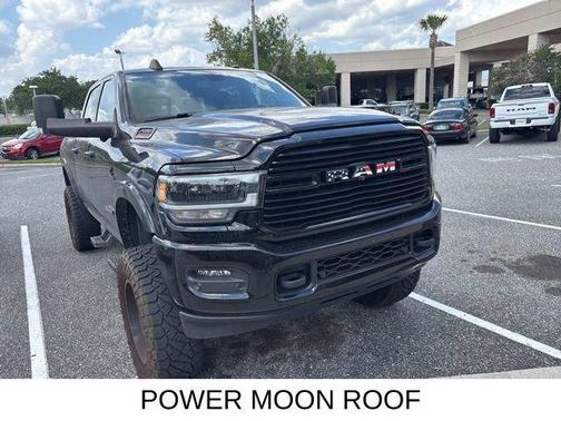 2020 RAM 2500 Laramie Crew Cab 4X4 6'4' Box