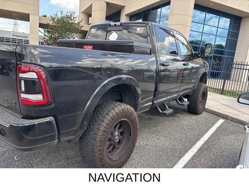 2020 RAM 2500 Laramie Crew Cab 4X4 6'4' Box