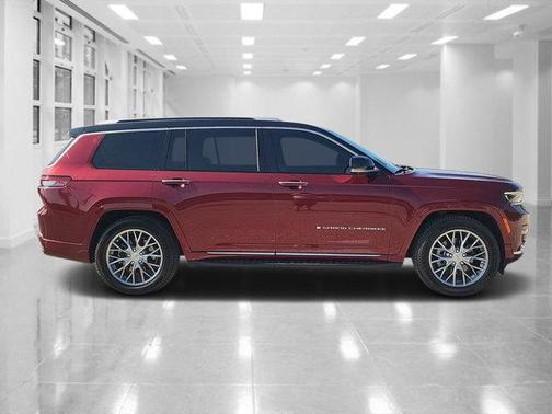 2022 Jeep Grand Cherokee L Summit