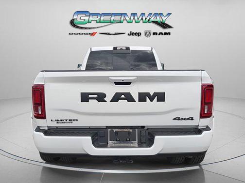 2026 RAM 3500 Limited Crew Cab 4x4 8' Box