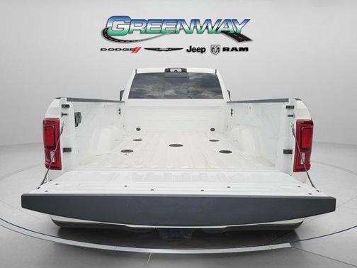2026 RAM 3500 Limited Crew Cab 4x4 8' Box