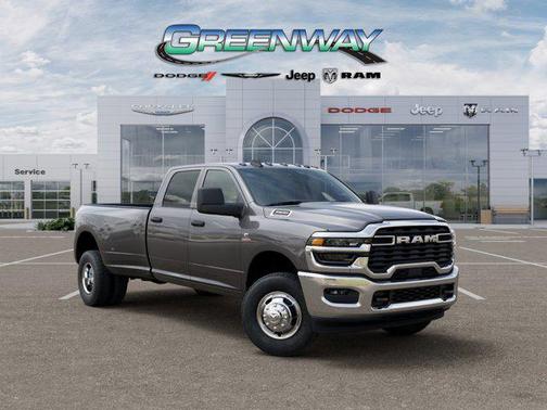 2026 RAM 3500 Tradesman Crew Cab 4x4 8' Box