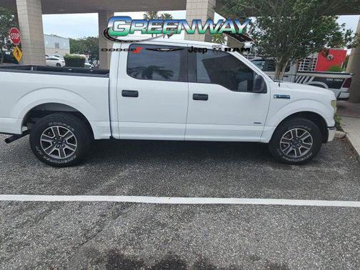 OXFORD WHITE 2016 Ford F-150 XLT