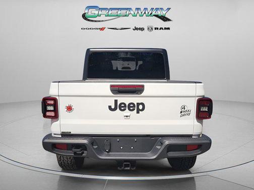 2024 Jeep Gladiator Willys