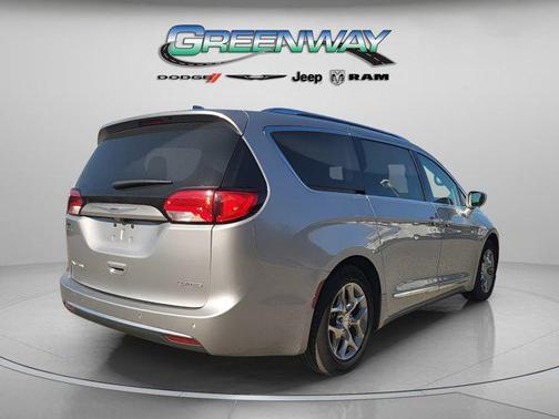 2019 Chrysler Pacifica Limited