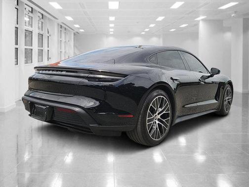2021 Porsche Taycan Base