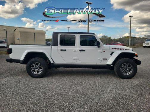 2026 Jeep Gladiator Mojave 4x4