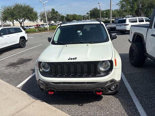 2017 Jeep Renegade Trailhawk