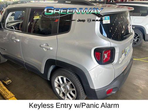 Glacier Metallic Clearcoat 2019 Jeep Renegade Latitude