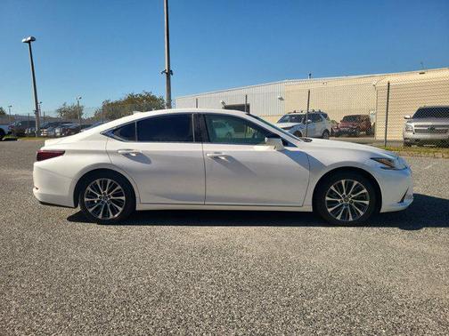 2020 Lexus ES 350 Base