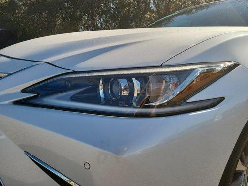 2020 Lexus ES 350 Base