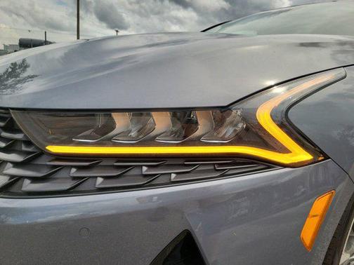2024 Kia K5 EX