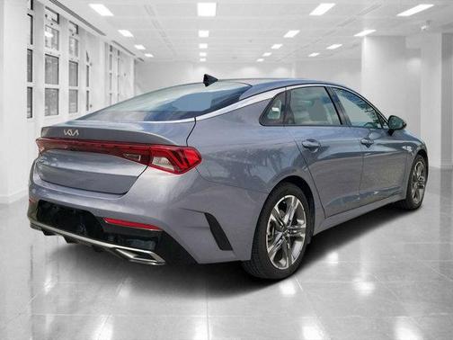2024 Kia K5 EX