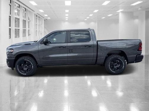 2025 RAM 1500 Warlock Crew Cab 4x4 5'7' Box