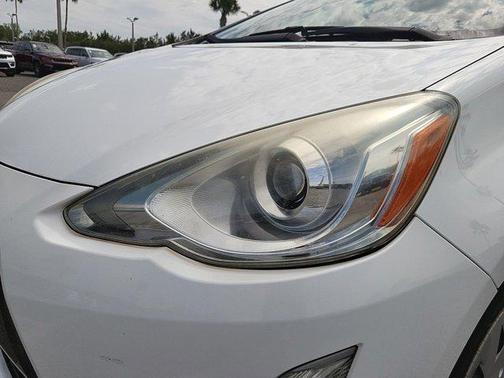 2016 Toyota Prius c Four