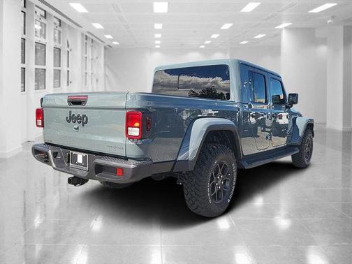 2025 Jeep Gladiator High Tide