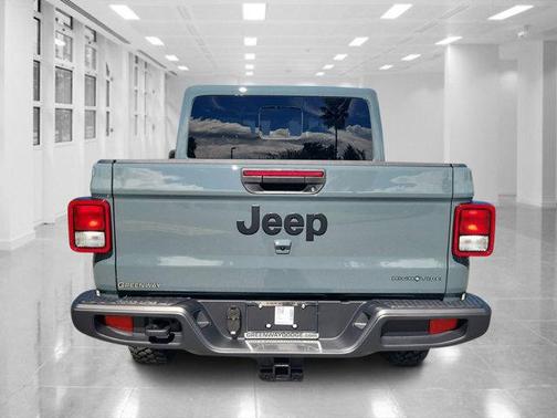 2025 Jeep Gladiator High Tide