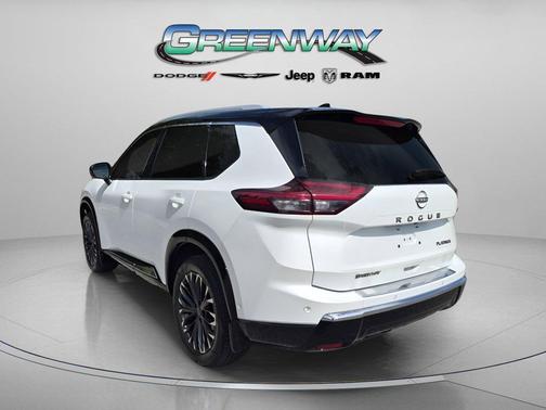 Everest White Pearl/Super Black 2024 Nissan Rogue Platinum