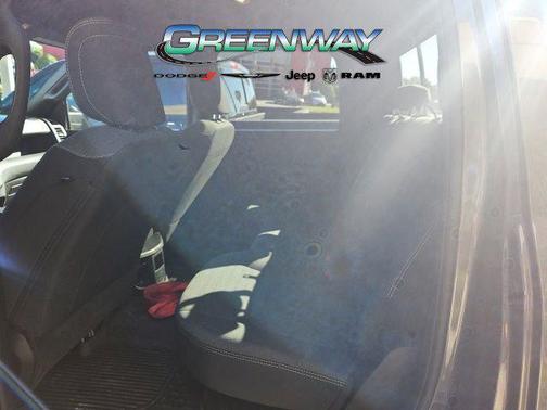 2022 RAM 2500 Tradesman Crew Cab 4x4 6'4' Box