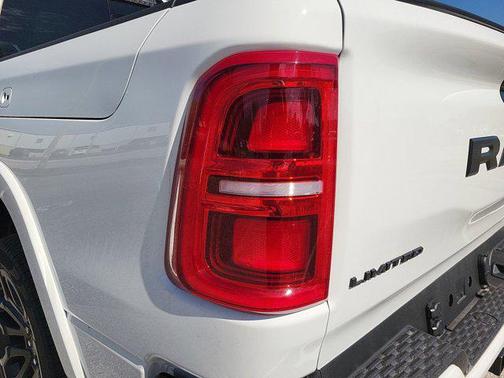 2025 RAM 1500 Limited