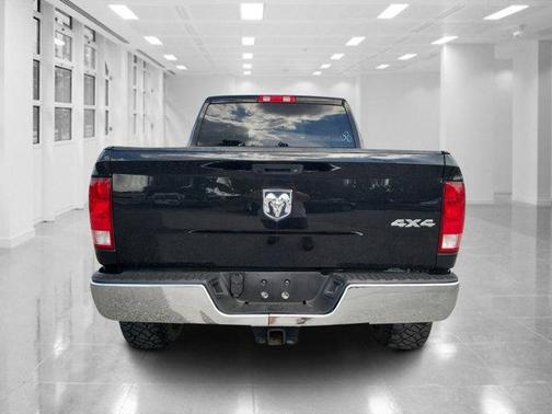2018 RAM 2500 Tradesman Crew Cab 4x4 6'4' Box