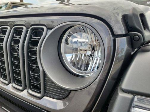 2025 Jeep Wrangler 4xe Sport S