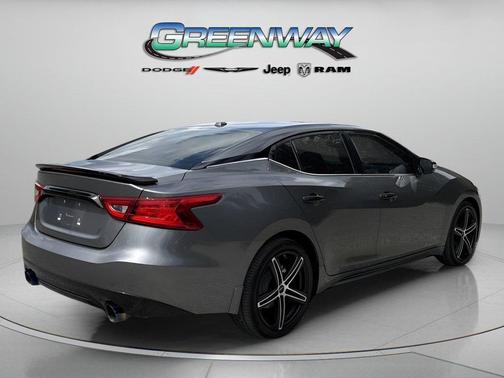 Gun Metallic 2017 Nissan Maxima 3.5 SR