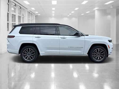 2025 Jeep Grand Cherokee L Summit Reserve
