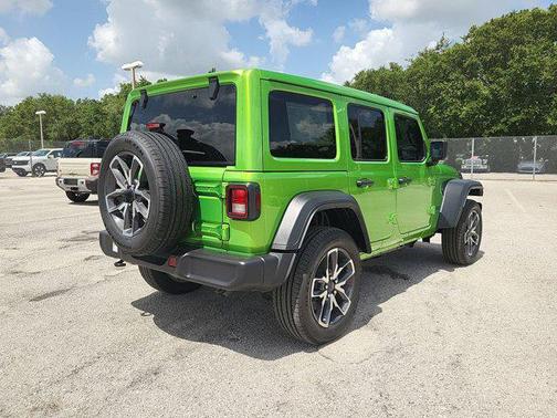 2025 Jeep Wrangler 4xe Sport S