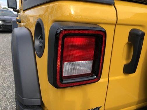 2021 Jeep Wrangler Willys