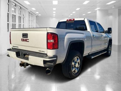 2016 GMC Sierra 2500 Denali