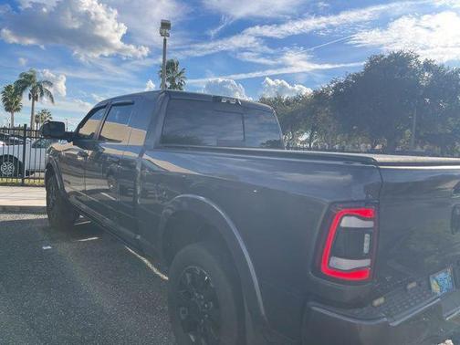2021 RAM 3500 Limited Mega Cab 4x4 6'4' Box