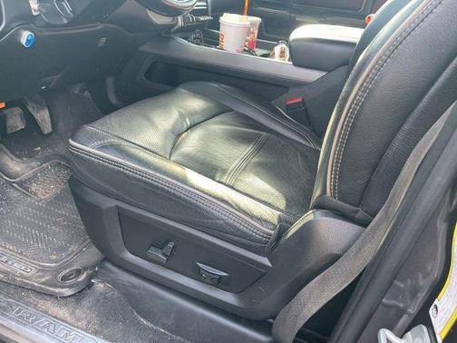 2021 RAM 3500 Limited Mega Cab 4x4 6'4' Box